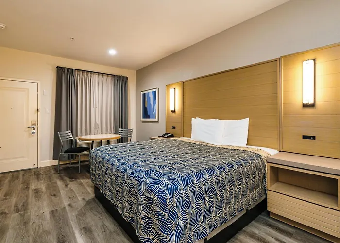 Palace Inn Iah Houston Bush Intercontinental Airport