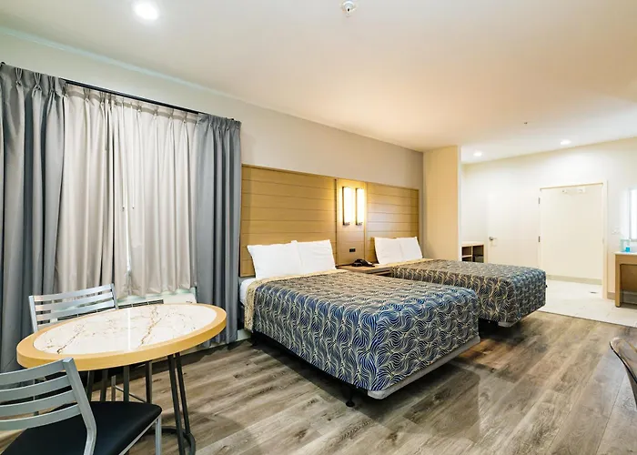 Palace Inn Iah Houston Bush Intercontinental Airport