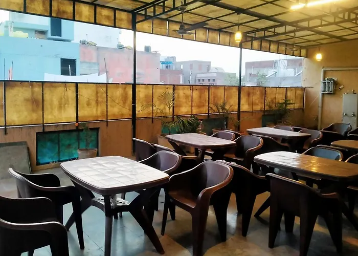 Hotel Holy City