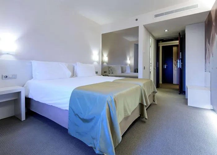 Ramada Plaza By Wyndham Bucharest Convention Center