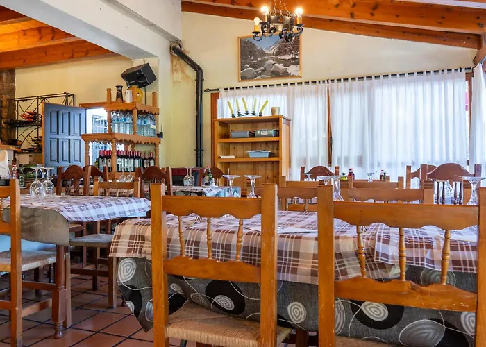 Hotel Uña Serranía Encantada