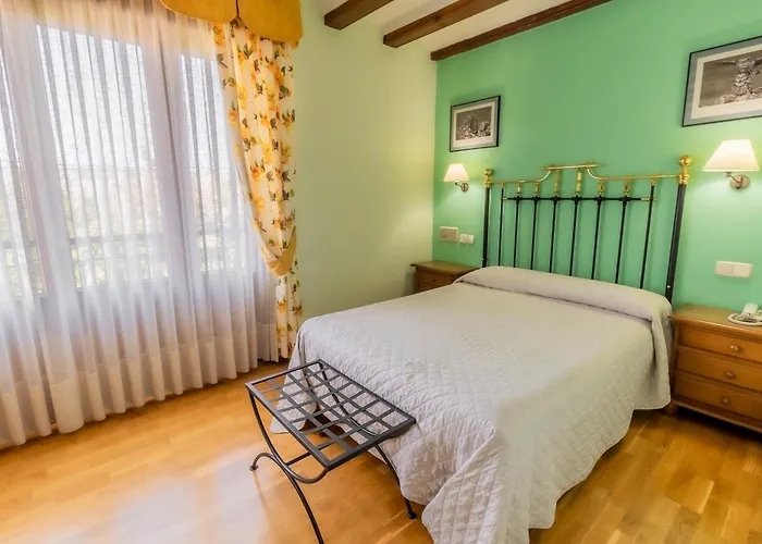 Hotel Puerta Sepúlveda