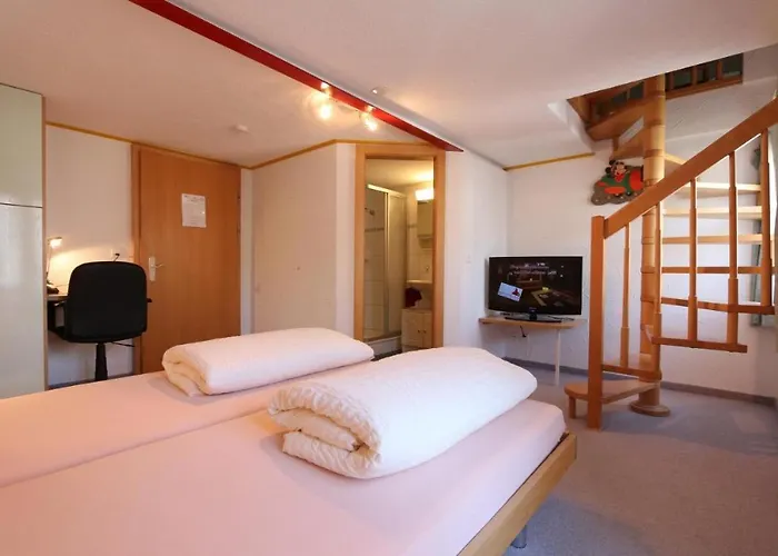 Hotel Alpina