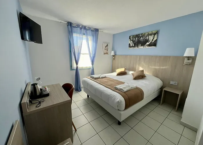 Hotel Les Arcades