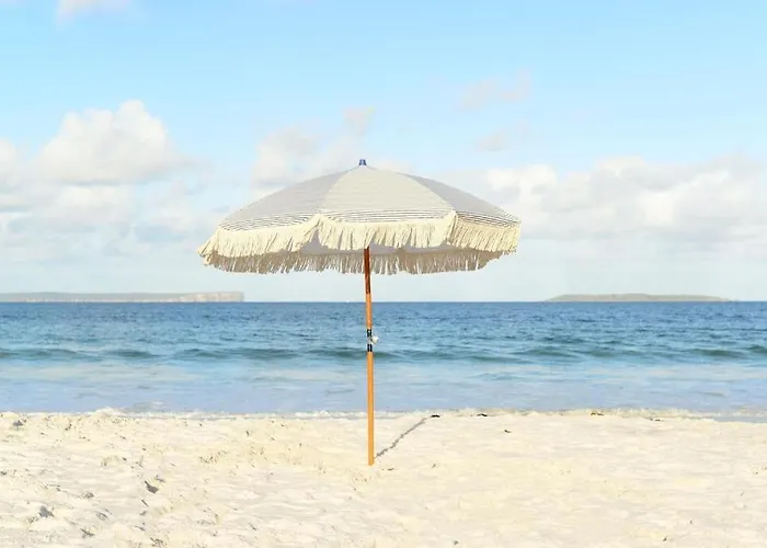 Hyams Beach House A - Brand New Lux Beach Oasis