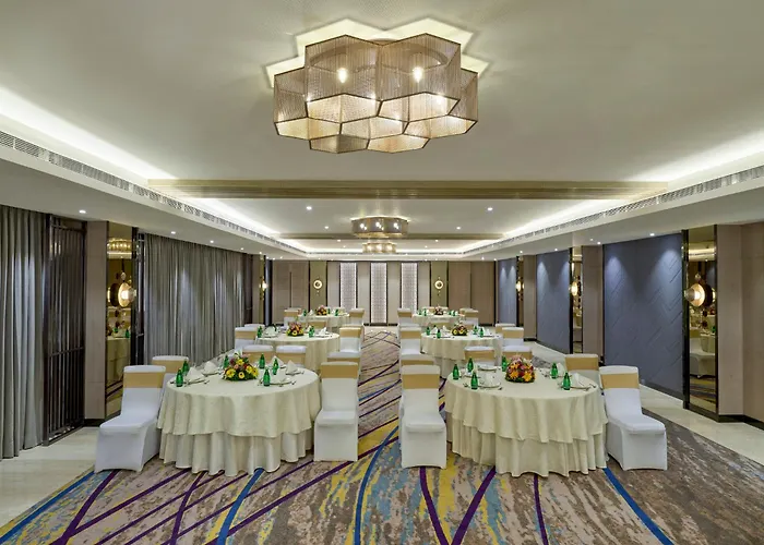Crowne Plaza Ahmedabad City Centre By Ihg