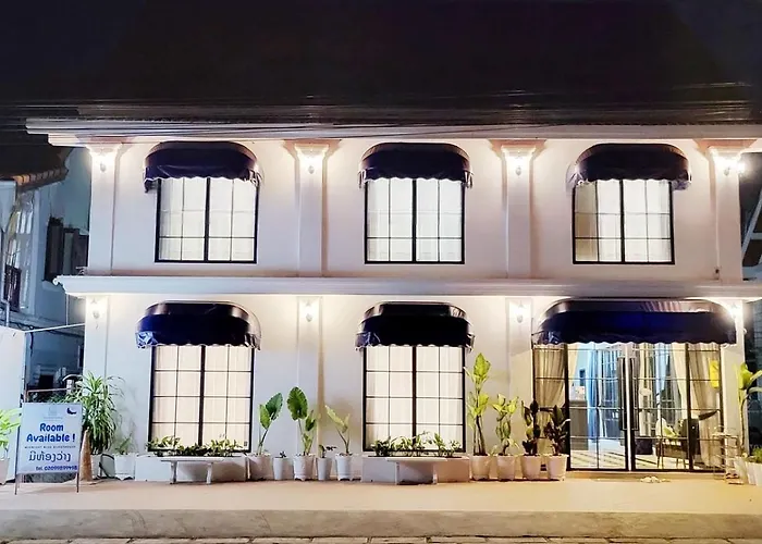 Midnight Blue Guesthouse