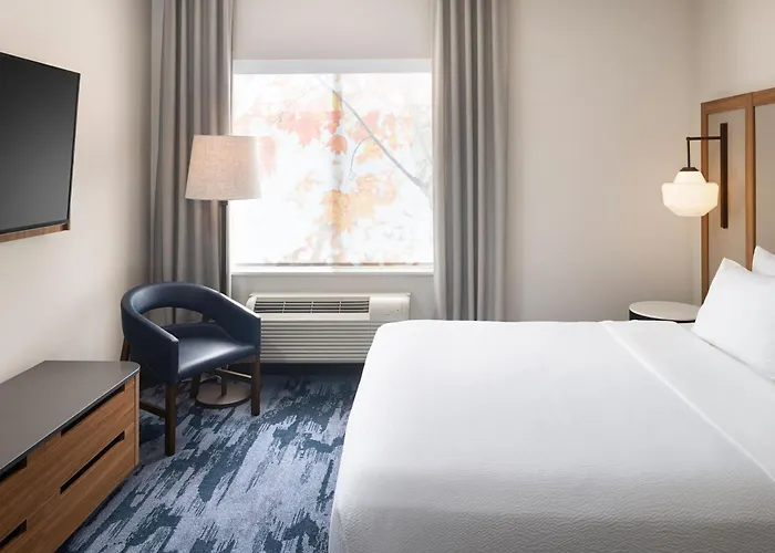 Fairfield Inn & Suites By Marriott West Kelowna