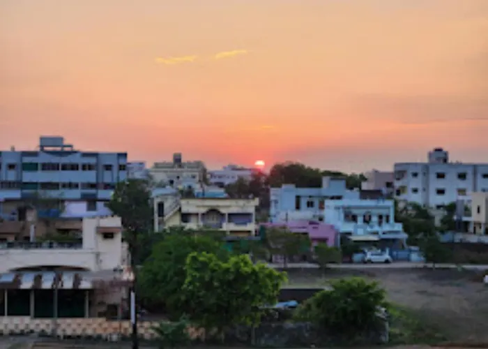 Hotel Hariram Tower,Wardha