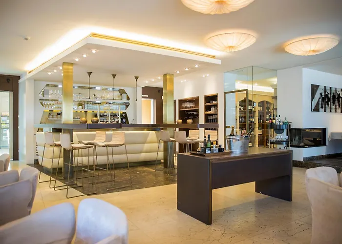Iris Porsche Hotel & Restaurant