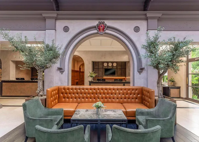 Oatlands Park Hotel