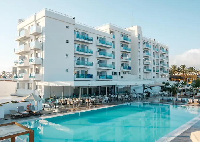 Kapetanios Bay Hotel Protaras