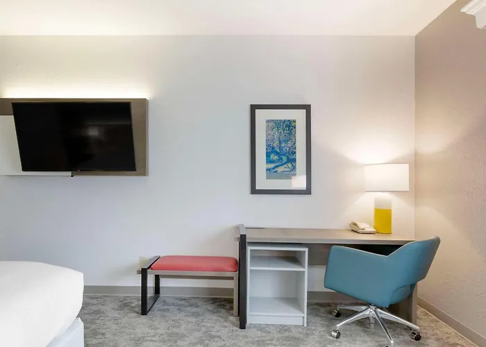 Comfort Inn & Suites Davenport - Quad Cities