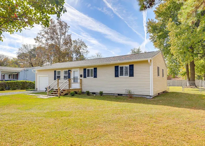 New Bern Abode W/ Yard ~ 2 Mi To Neuse River