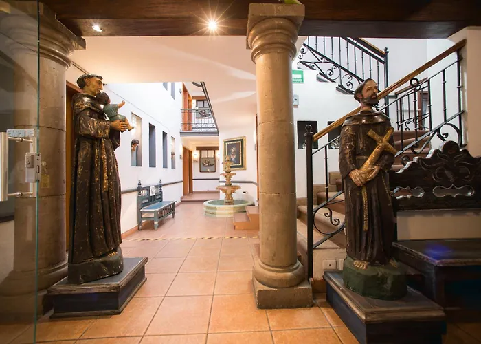 Casa De Los Frailes