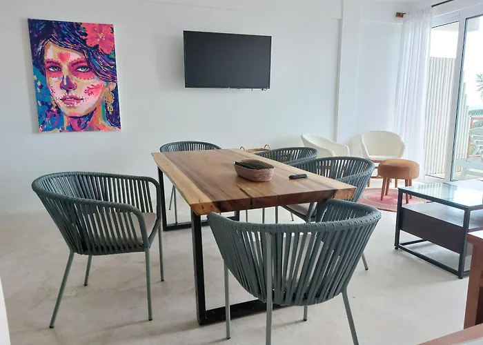 Noah Beach Hotel & Suites