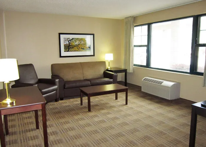 Extended Stay America Select Suites - Hartford - Manchester