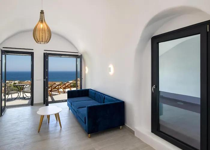 Palm Island Suites
