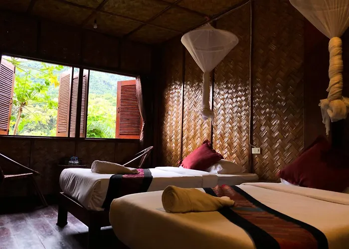 Mekong Riverside Lodge