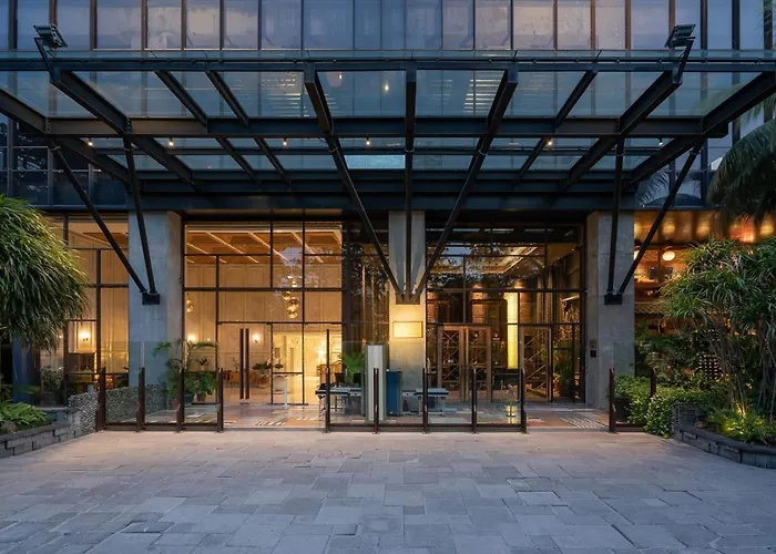 The Orient Jakarta, A Royal Hideaway Hotel