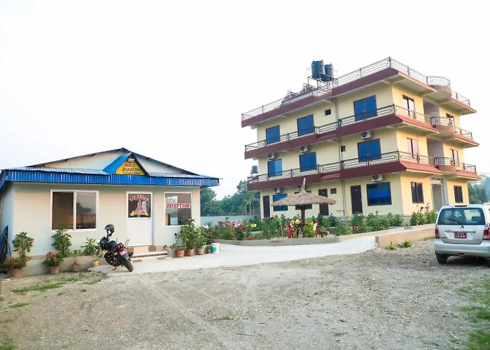 Hotel Nepal Inn Sauraha