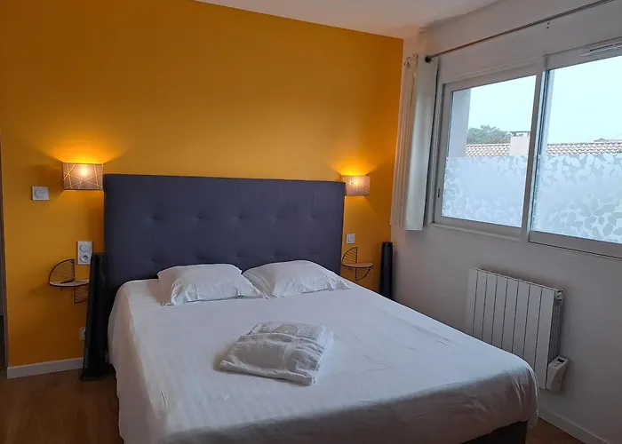 Hotel L'Auberge Canaulaise