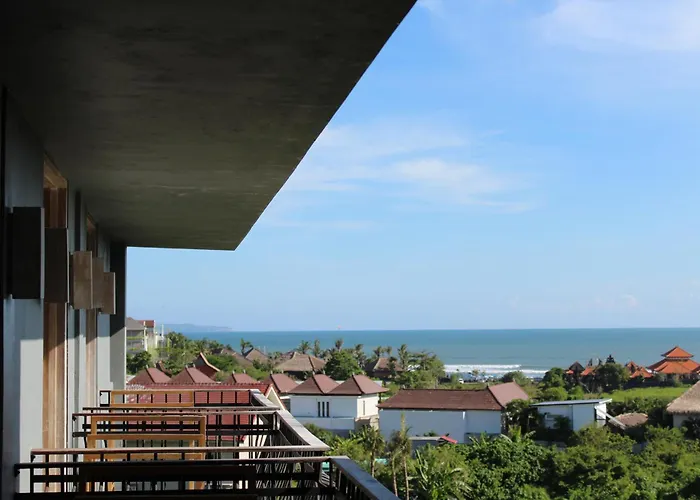 Frii Bali Echo Beach