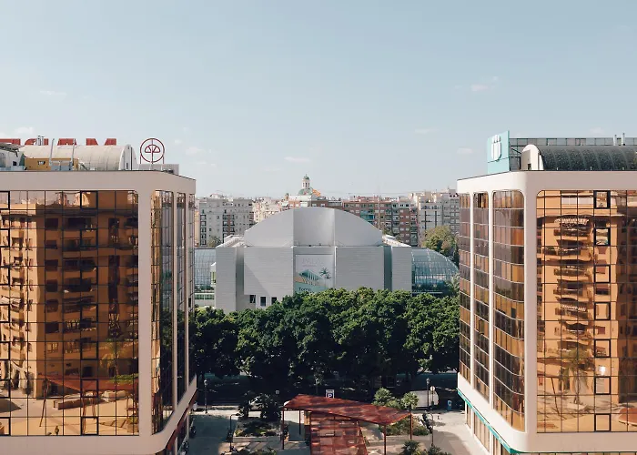 Palau Suites & Apartments