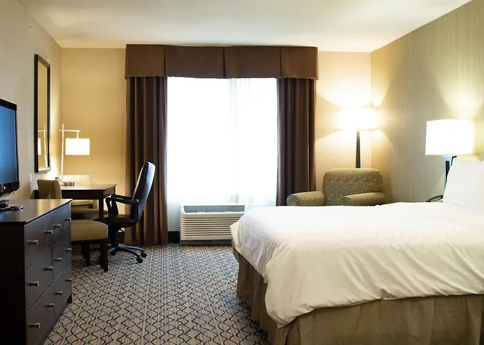 Holiday Inn Express & Suites - Williston By Ihg