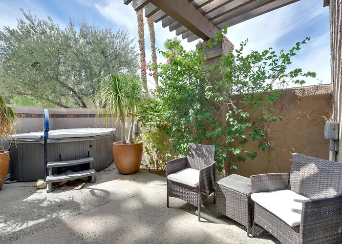 Pool Access! Anza-Borrego Desert Retreat