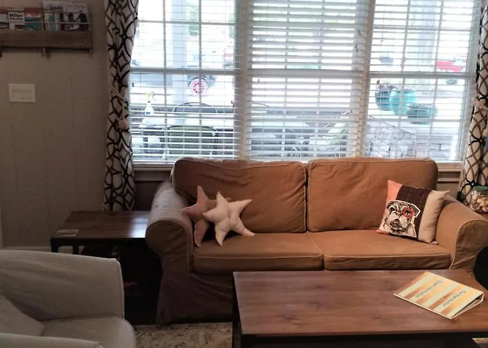 Anchor Inn Boutique Hotel