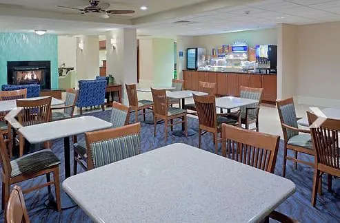 Holiday Inn Express Seaford-Route 13