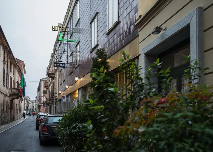 Hotel Lux