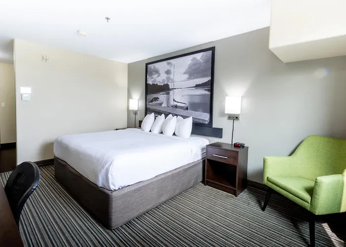 Super 8 By Wyndham Truro Ns