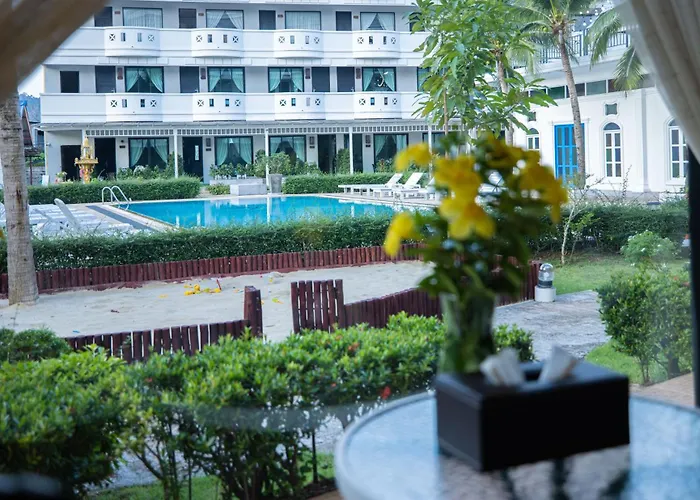 Blue Carina Hotel Phuket
