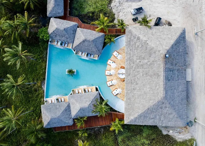 Mkni Hotel - Makani Experience