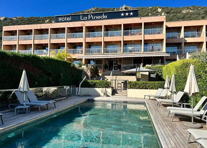 Hôtel La Pinède