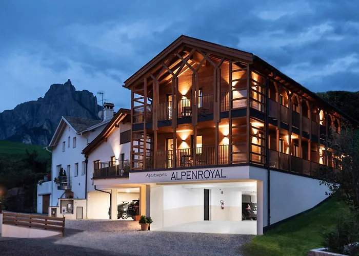 Hotel Alpenroyal