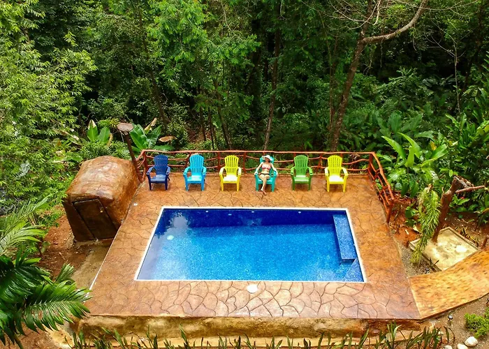 Hidden Paradise Lodge