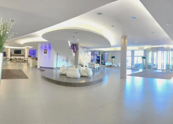 Yes Hotel Touring & Spa