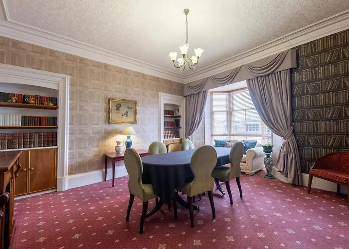 Pentland Hotel