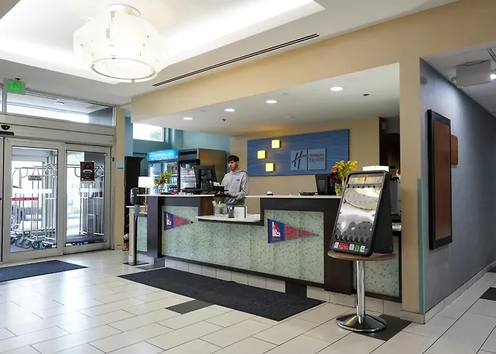 Holiday Inn Express Boise Downtown By Ihg