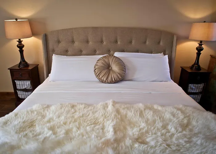 Maxwell Mansion Hotel
