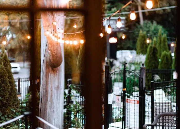 Maxwell Mansion Hotel