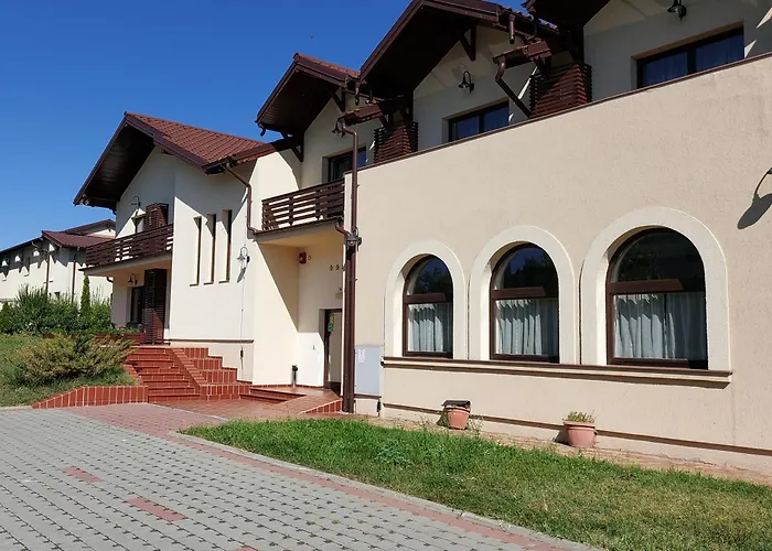C&C Karo Resort