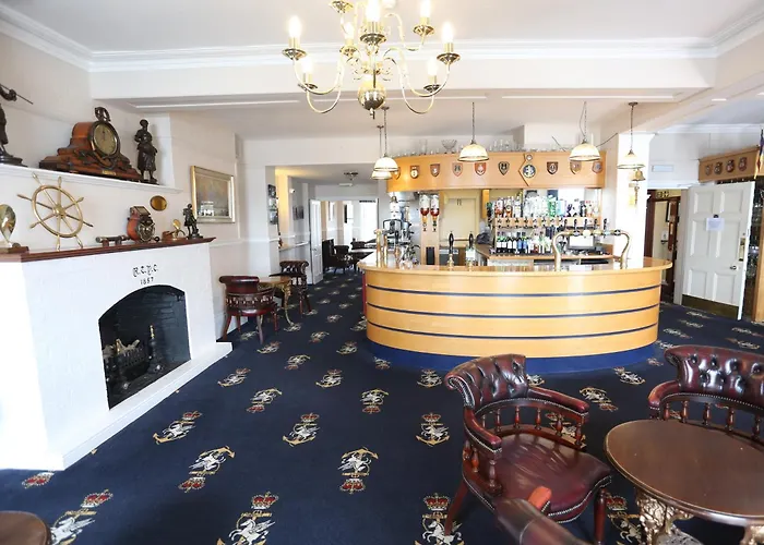 Royal Temple Yacht Club