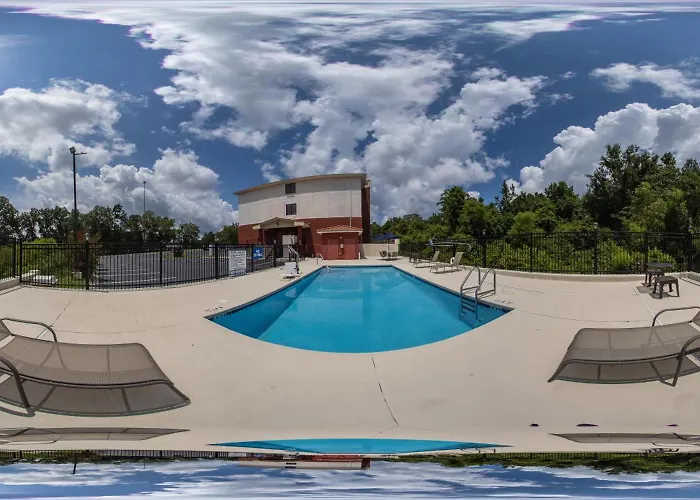 Comfort Inn & Suites Midway - Tallahassee West