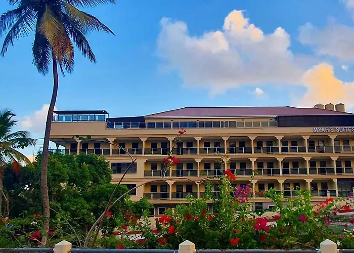 Myah'S Hotel