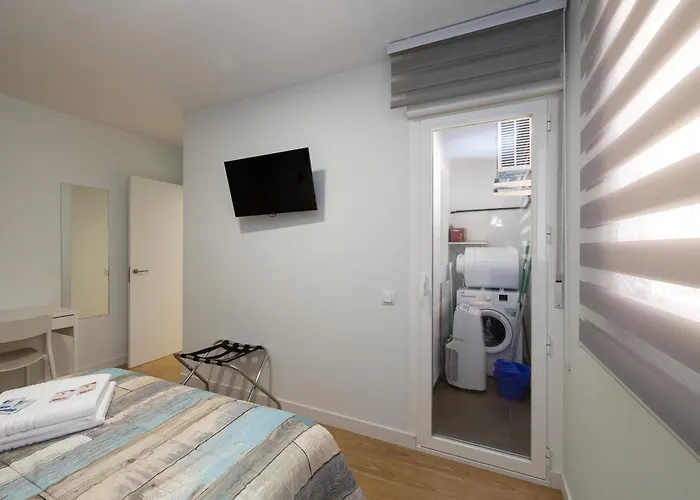 ALQUILAZ Apartamentos Turísticos