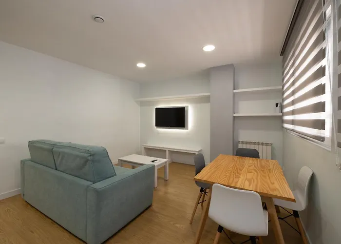ALQUILAZ Apartamentos Turísticos